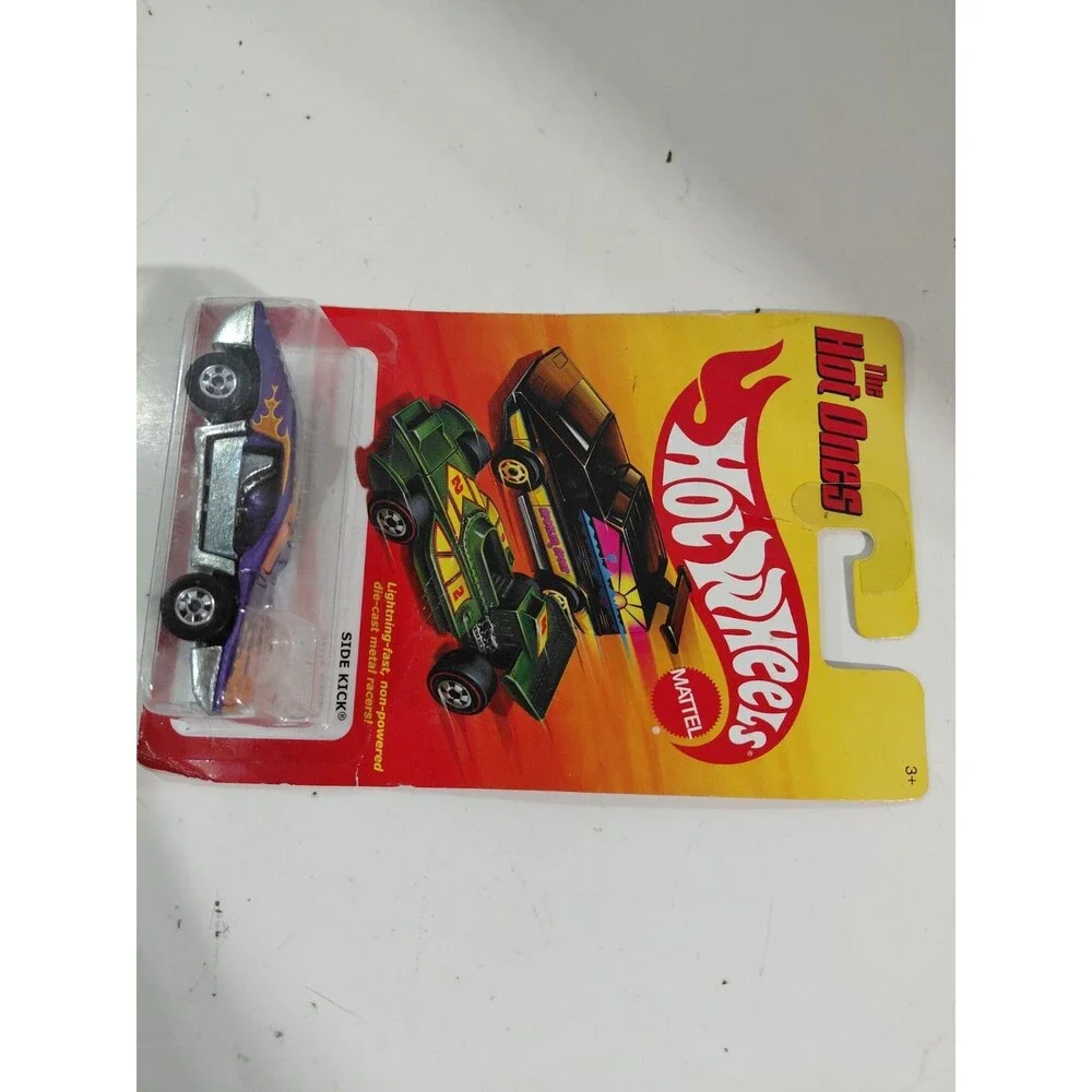 NIP Hot Wheels The Hot Ones 1:64 Die Cast Side Kick Car